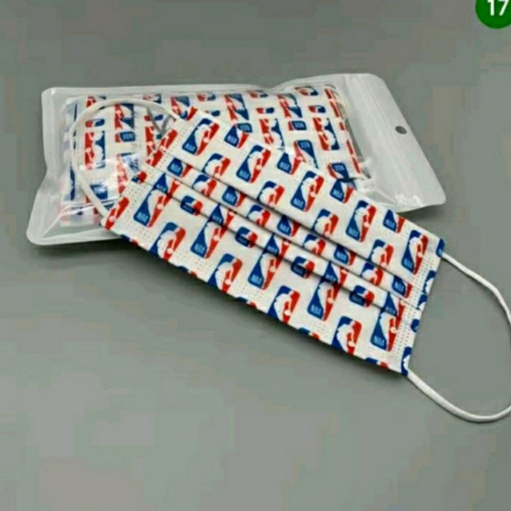 100 pieces/ 10 pks Disposable Masks